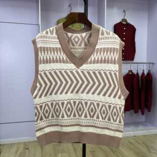 538秋冬新款V领针织马甲女宽松外穿无袖毛衣背心坎肩叠穿上衣潮