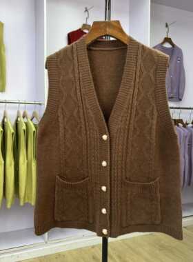 393 纯色V领双口袋宽松百搭叠穿胖mm螺纹大码针织马甲背心开衫女