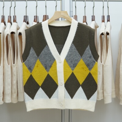 减龄小坎肩针织马甲背心叠穿