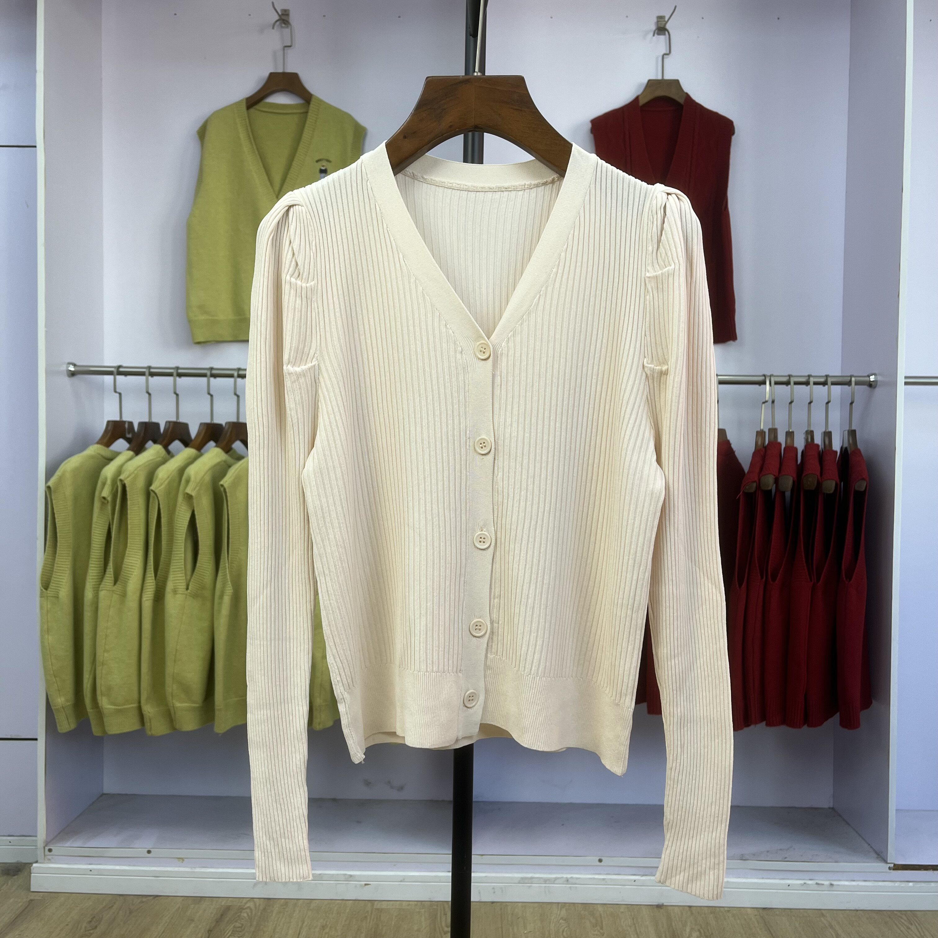 114 V领针织开衫女内搭小个子薄款法式短款打底衫洋气长袖空调衫