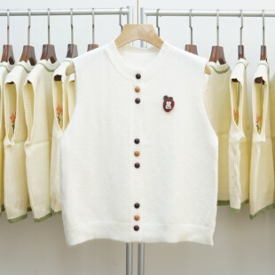 318 学院风针织马甲女白色纯色圆领彩扣开衫背心宽松叠穿百搭马夹