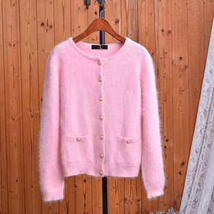 甜美樱花粉兔毛圆领金扣口袋软糯修身显瘦针织外套春秋开衫女