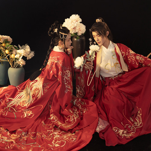 原创明制披风三件套婚服新款现货