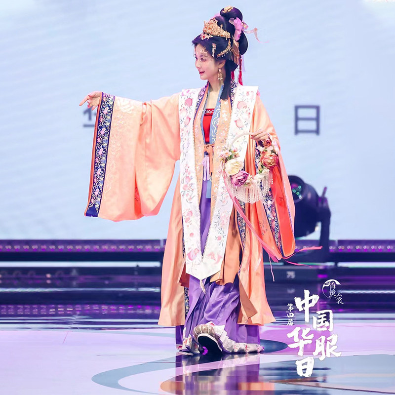 【鸿渐于陆】榴月——21年华服日走秀新款图预览