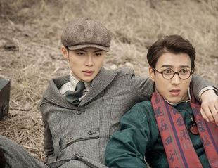 张艺兴帽子秋冬男鸭舌帽复古风导演帽休闲优雅八角帽韩版条纹男帽