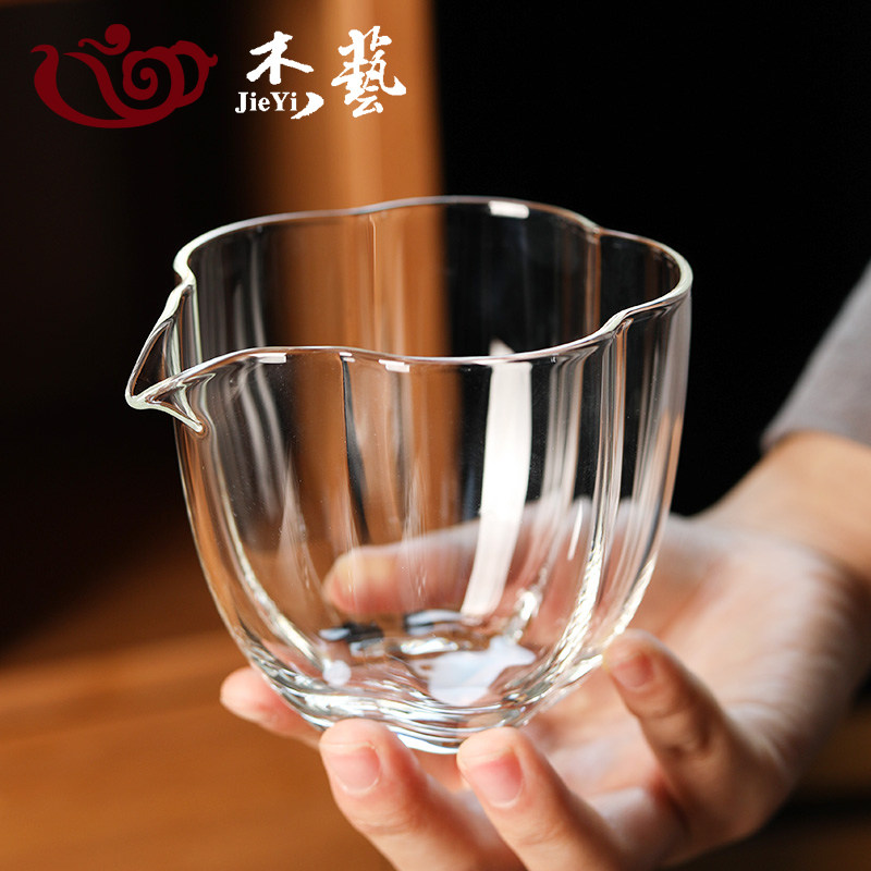加厚耐热高档梅花公道杯图片