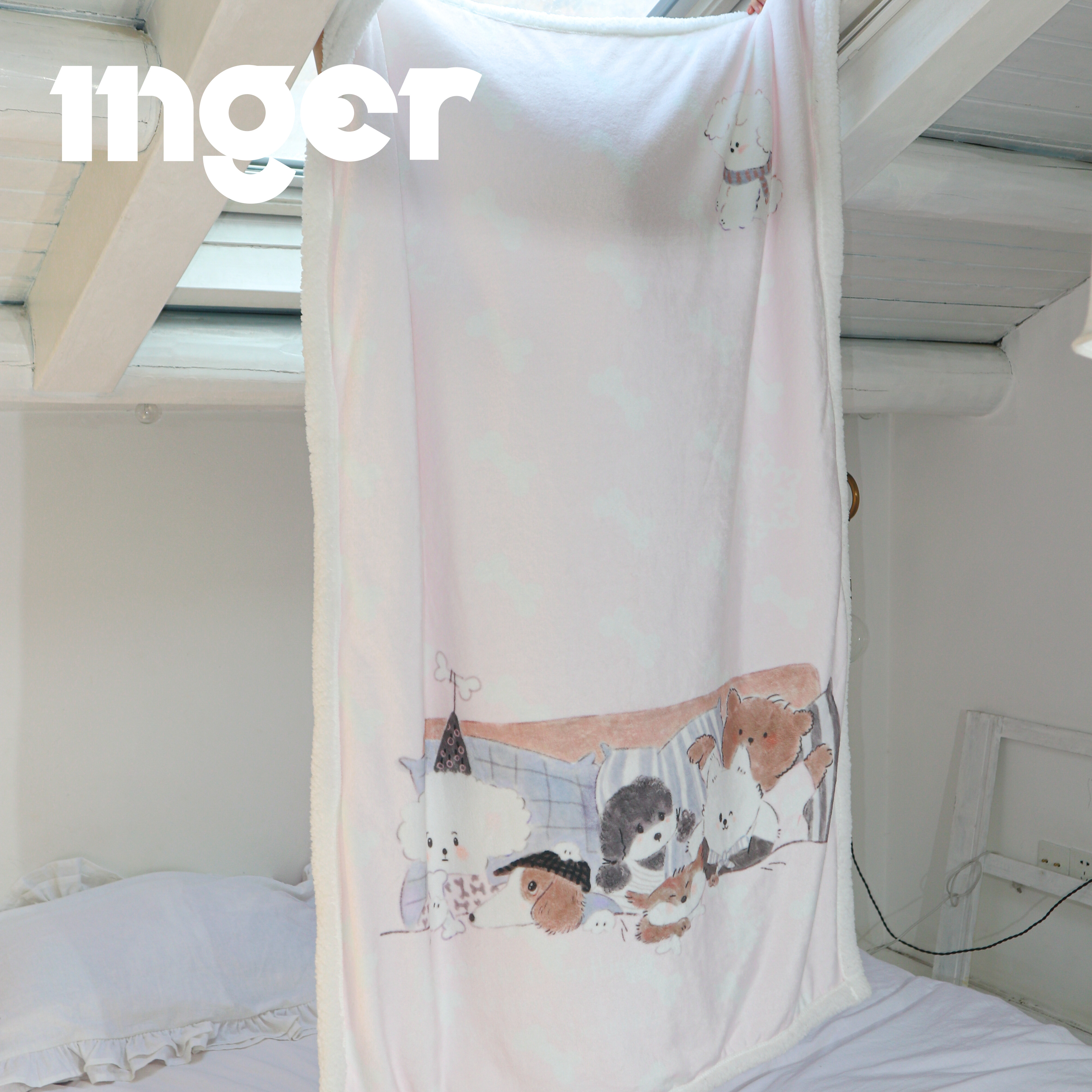 INGER原创粉色潦草小狗法兰绒毯子午睡毯四季懒人披毯床上宿舍毯