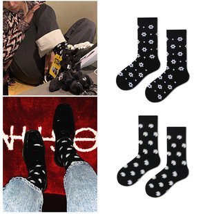 GD权志龙INS同款小雏菊刺绣碎花男女中筒袜潮牌小清新学生袜子