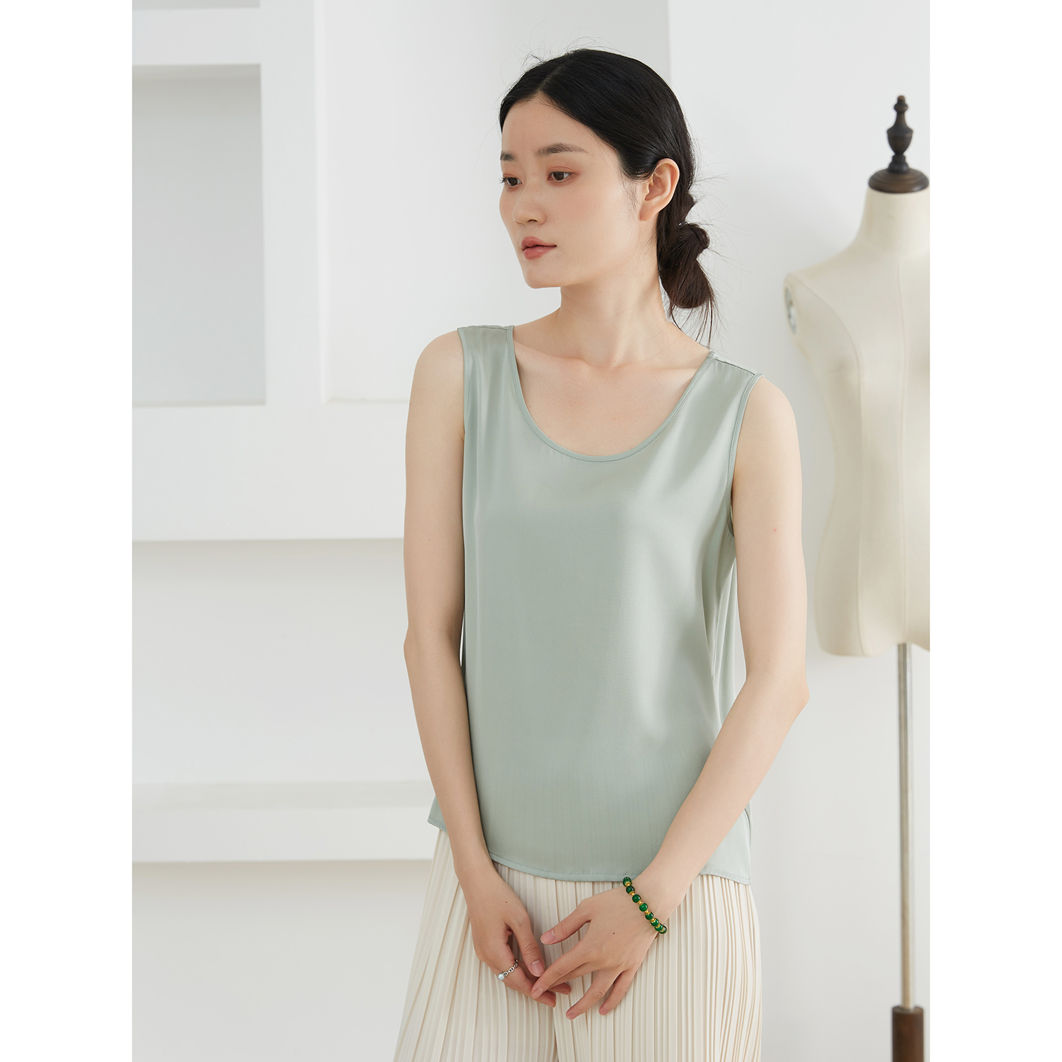 一丝牵 多色 真丝弹力双乔缎吊带背心女桑蚕丝无袖T恤上衣打底衫