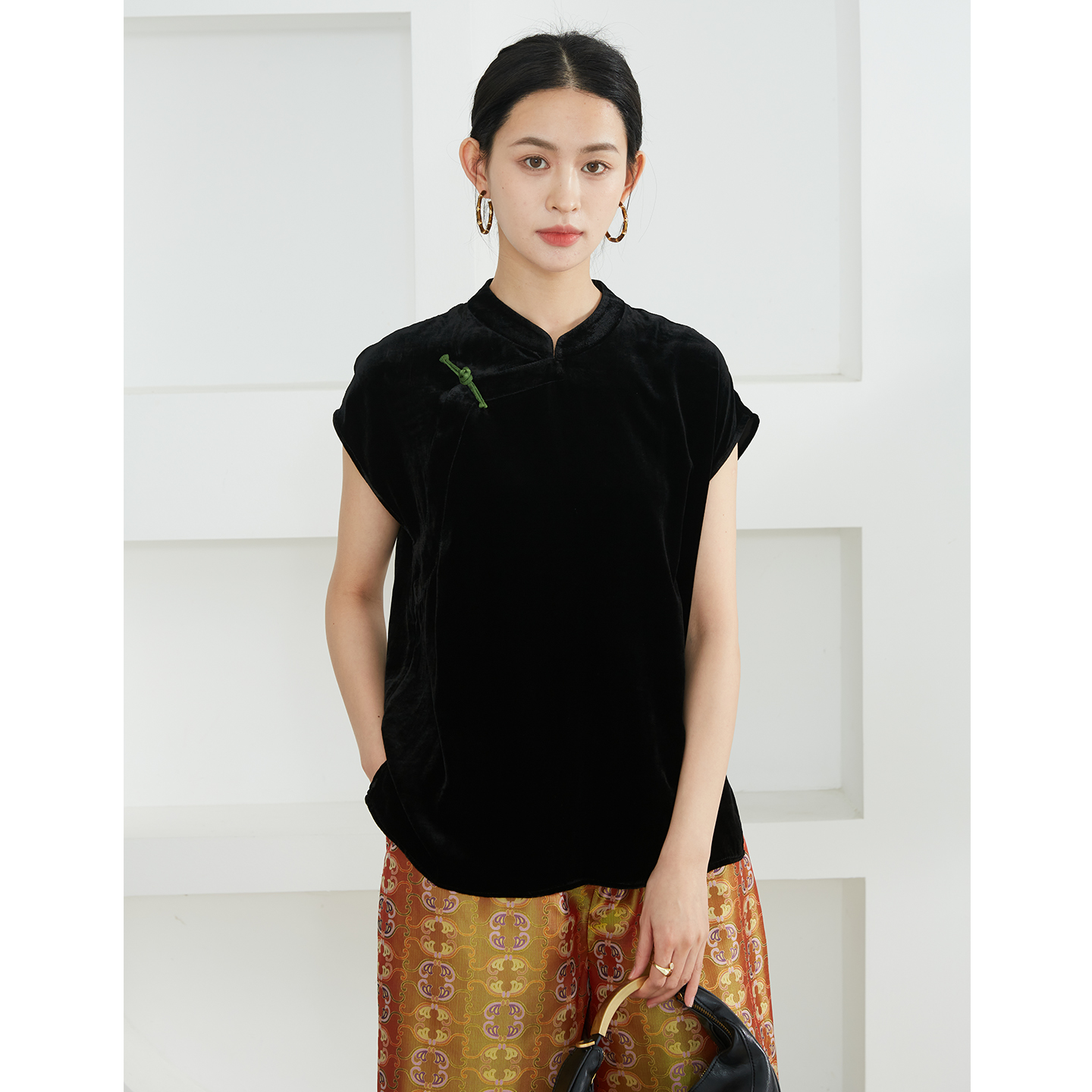 一丝牵撞色盘扣丝绒斜门襟真丝短袖上衣女桑蚕丝新中式小衫国风秋