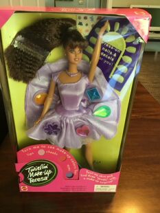 预 Barbie Twirlin Make Up Teresa 1997 旋转彩妆芭比娃娃