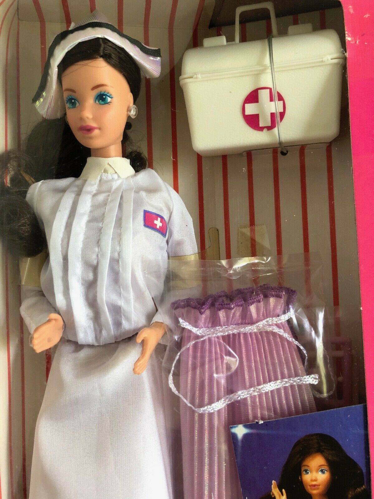预 Barbie Nurse Whitney 1987 护士芭比娃娃 嘟嘟嘴