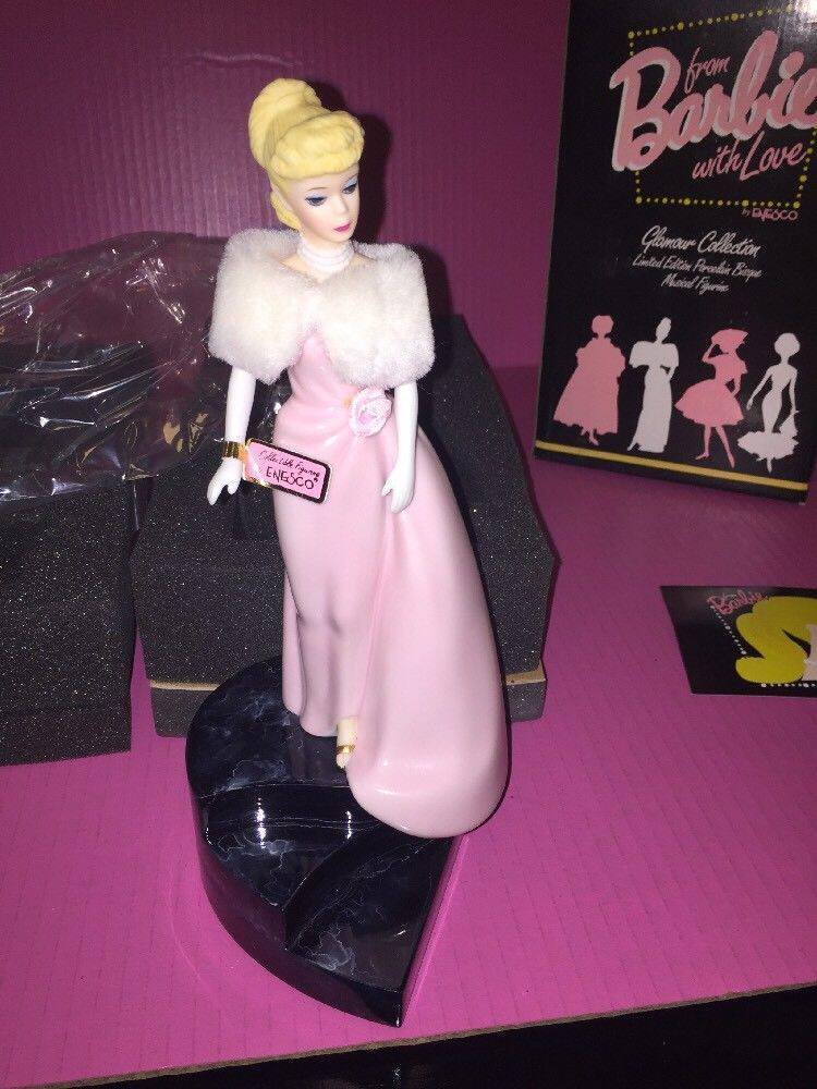 发 Barbie with Love Enchanted Evening 1997 芭比配件音乐雕像
