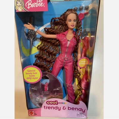 发 Barbie Cool Looks Trendy Bendy Teresa C2614 芭比娃娃 稀少