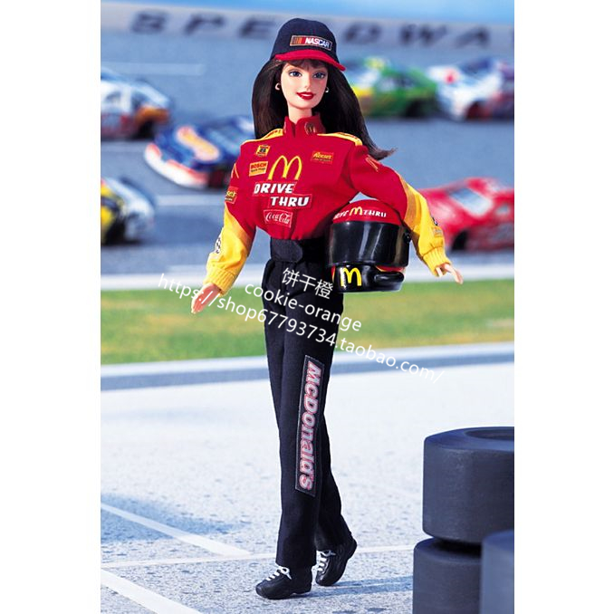 发 Barbie McDonalds Nascar Official 1999 纳斯卡赛车芭比娃娃