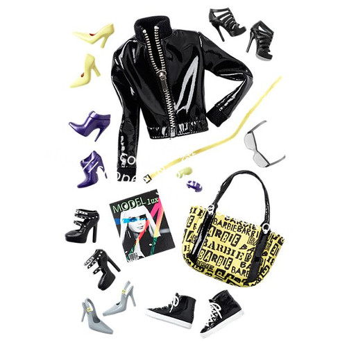 发 Barbie Basics Look No 01 Collection 002 2011 芭比配件