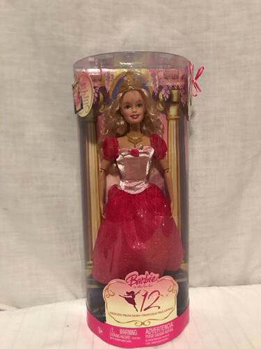 预 Barbie 12 Dancing Princesses 2006 十二芭蕾舞珍妮花 关节体