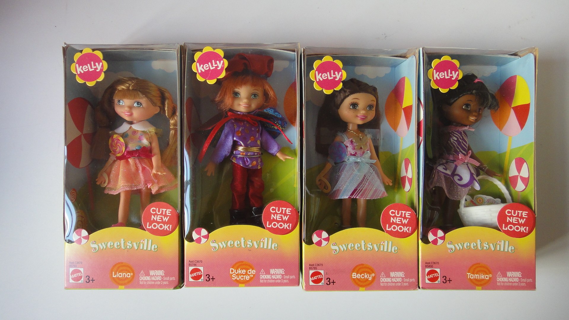 0229发 Barbie Sweet Sville Kelly  甜维尔凯莉娃娃