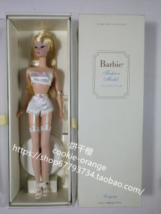Barbie Lingerie 发 Silkstone 金标 2000 内衣系列1号芭比