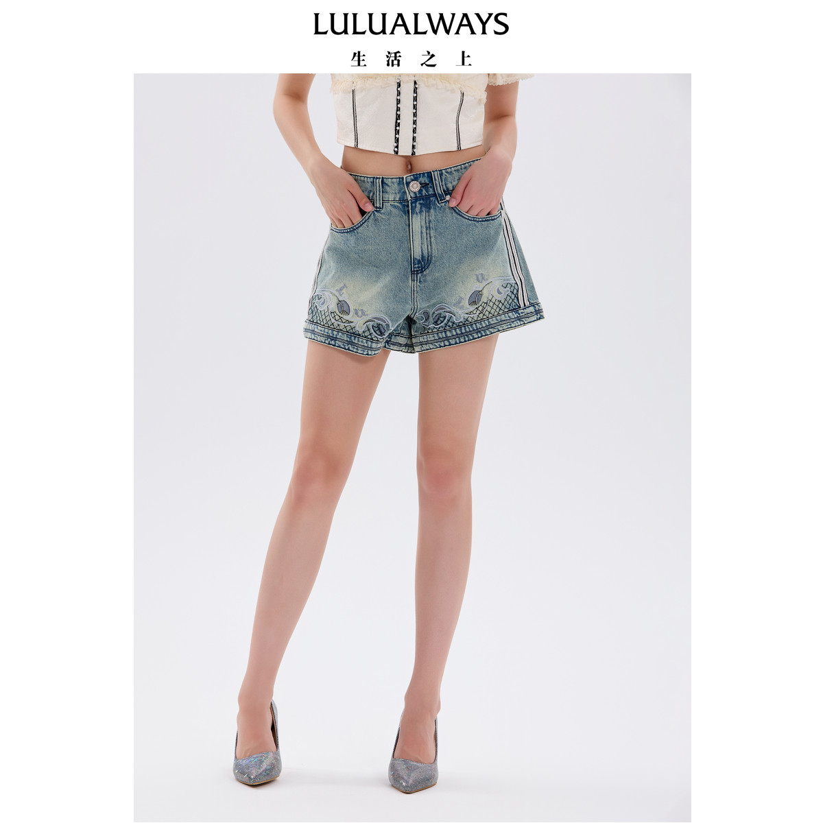 LULUALWAYS我爱露露秋季新款时尚复古潮流港风高腰刺绣渐变短裤