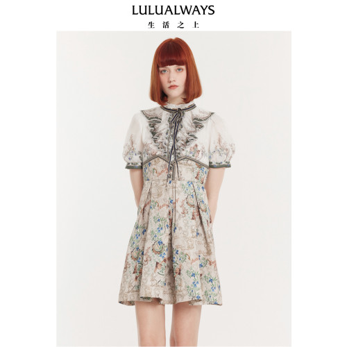 LULUALWAYS我爱露露夏季新款复古高腰压花拼接短款连衣裙