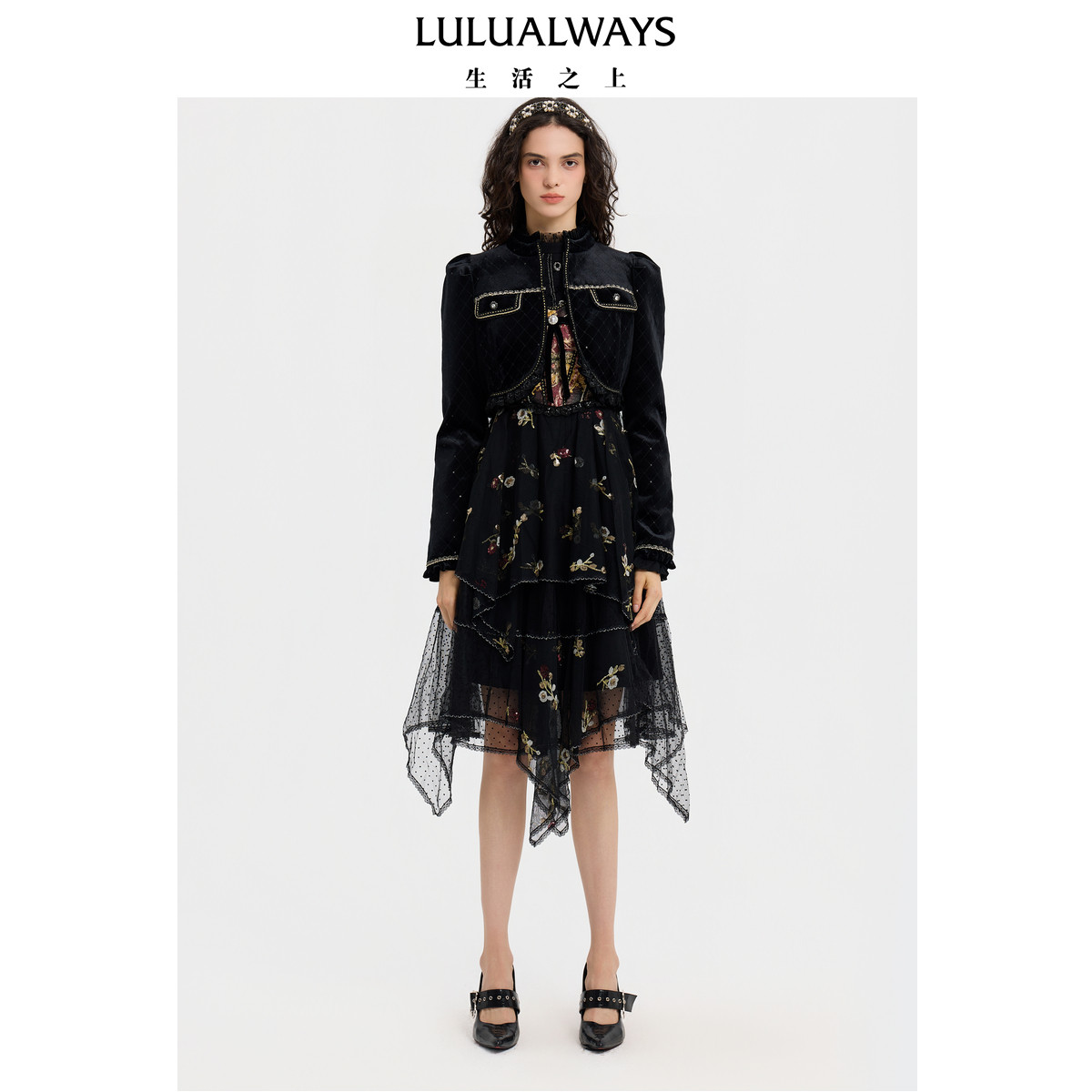LULUALWAYS【商场同款】冬季新款复古优雅小香风丝绒修身短外套