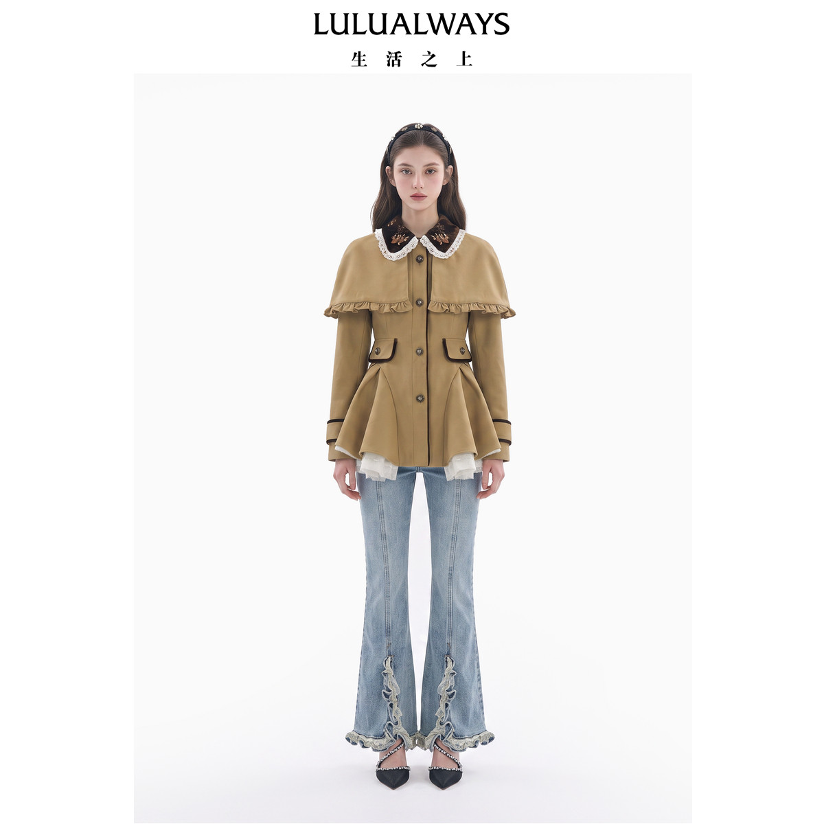 LULUALWAYS【商场同款】26秋季新款斗篷蕾丝娃娃领荷叶边收腰风衣
