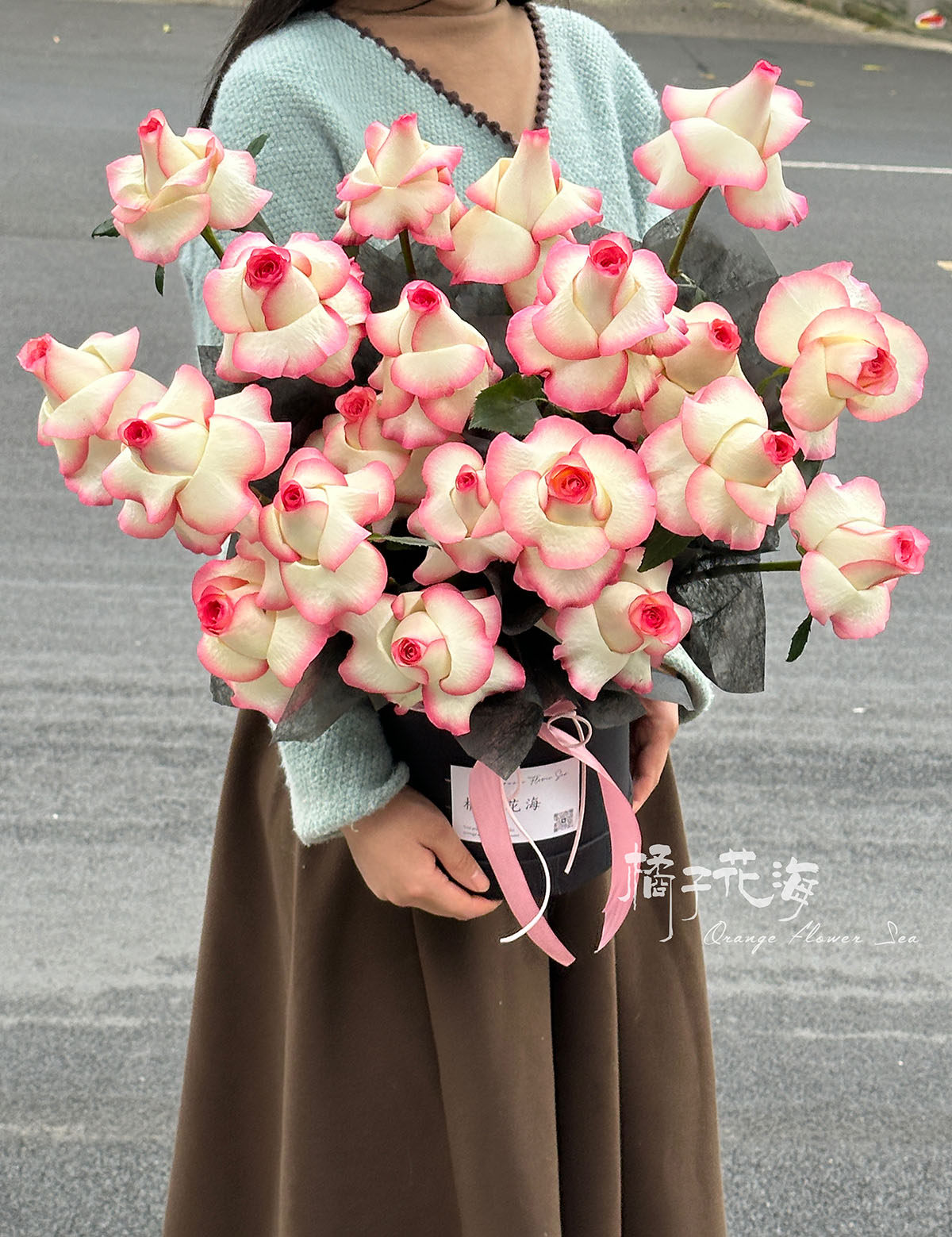 三八节重庆鲜花速递同城花店荔枝香槟玫瑰花束送女友朋友生日