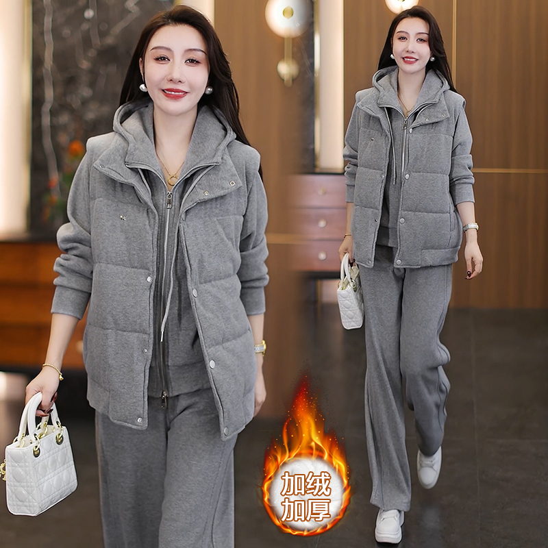 专柜品质宽松保暖中老年时尚套装