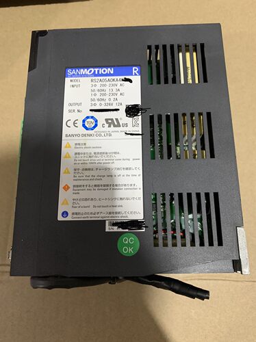 三洋伺服驱动器RS2A05A0KA4W00全新原装拍前请询价