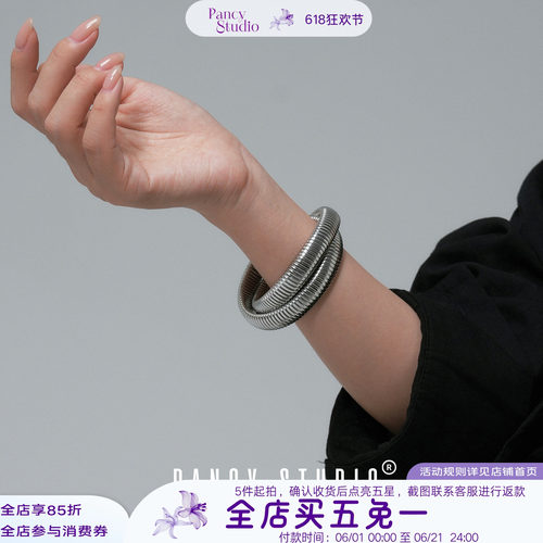 小众欧美弹力蛇骨手镯钛钢不掉色