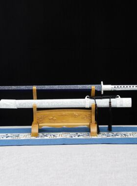 龙泉市刀剑高锰钢双手康熙战刀