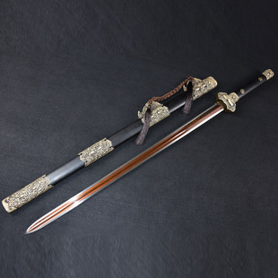 龙泉市刀剑花纹钢发红一体防身宝剑复古传统唐剑冷兵器送礼未开刃