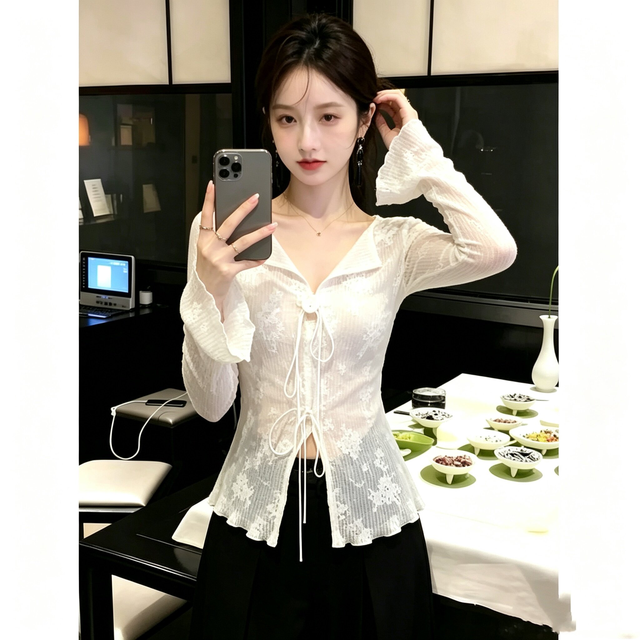 蕾丝抽绳收腰喇叭袖长袖上衣女夏季修身纯欲温柔显瘦百搭长袖上衣