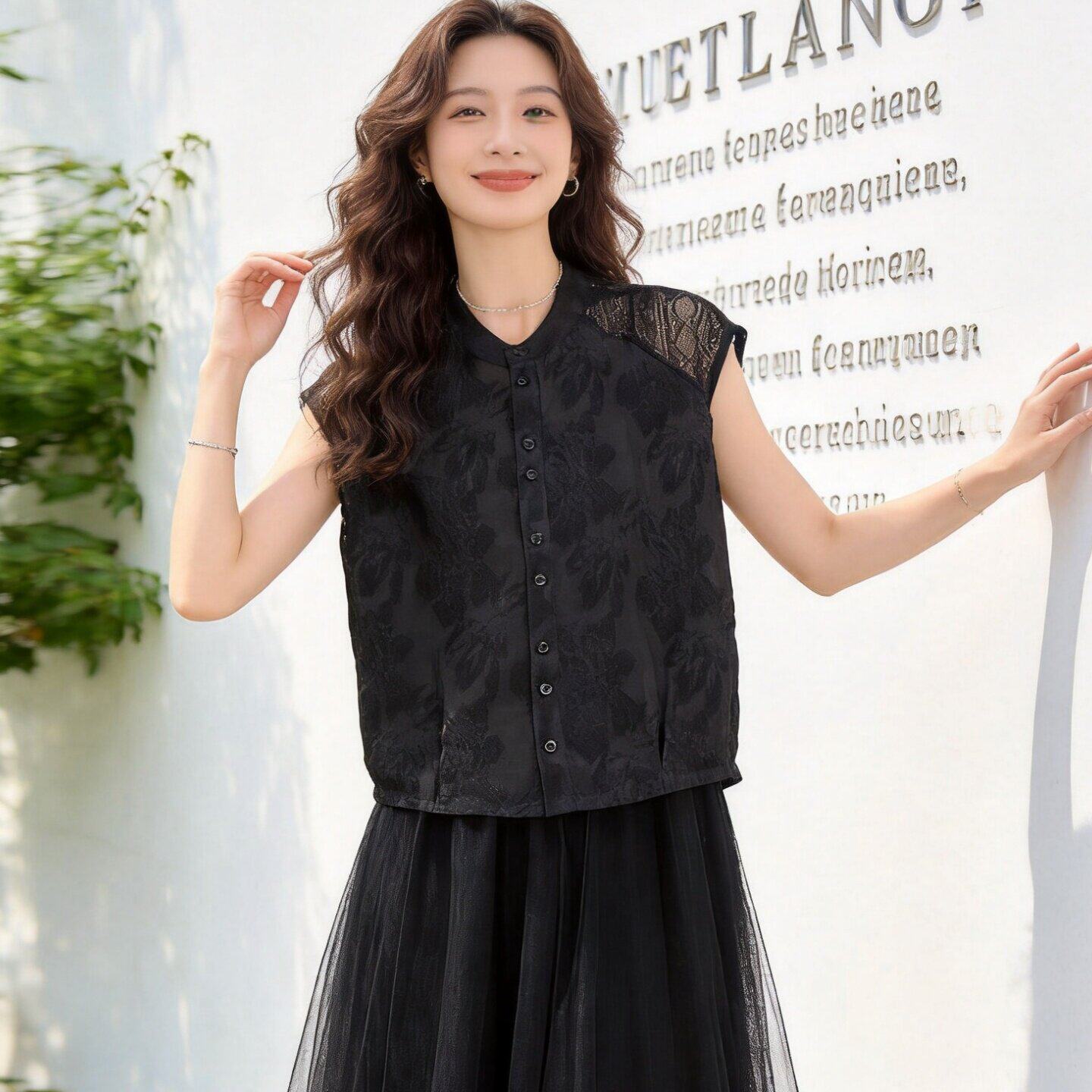 蕾丝拼接无袖衬衫女2026夏季款时尚提花开衫气质百搭显瘦宽松上衣