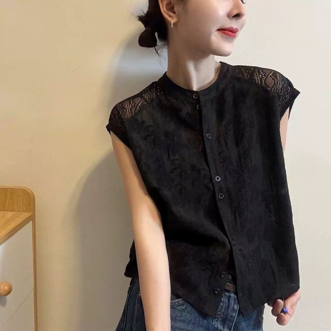 提花拼接蕾丝无袖衬衫女夏季新款温柔立领单排扣宽松显瘦百搭上衣