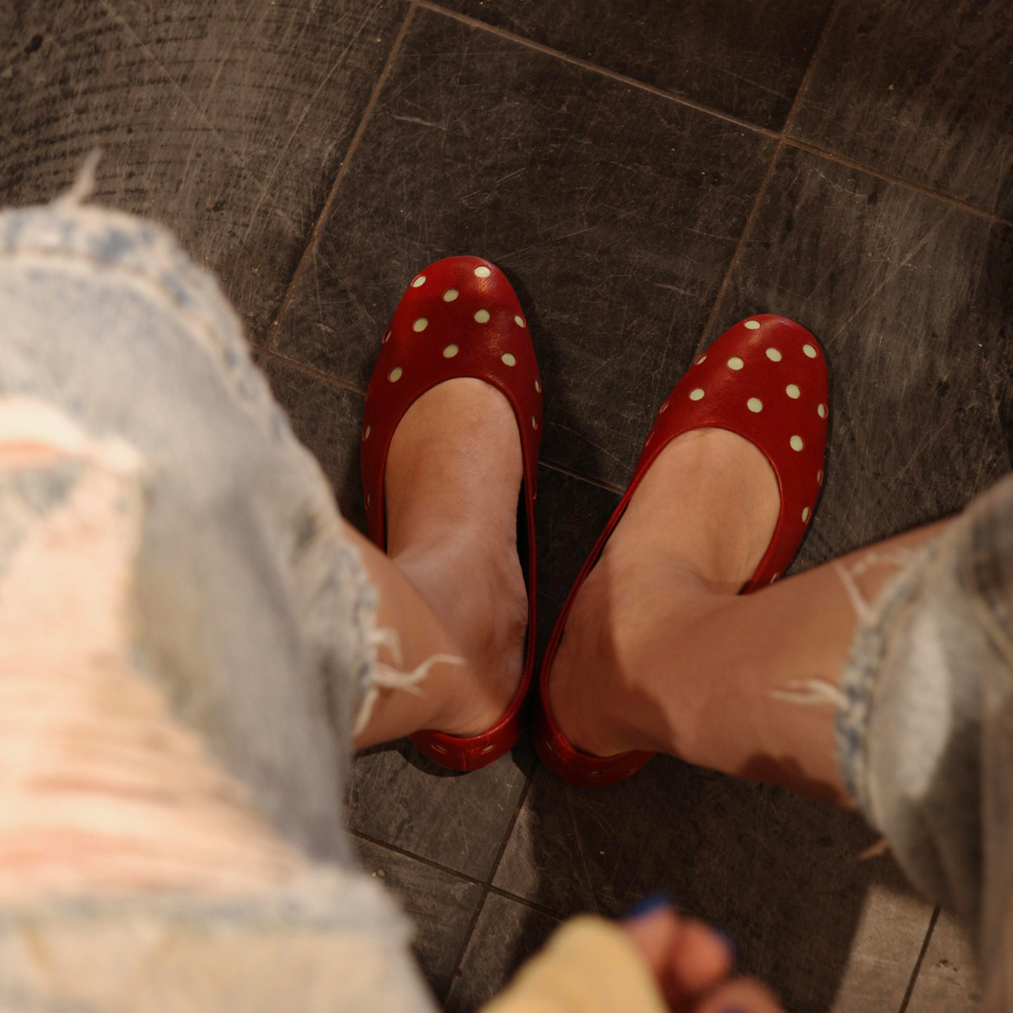 红色波点铆钉芭蕾鞋女平底圆头浅口单鞋舒适百搭一脚蹬软底鞋,女鞋,时尚芭蕾鞋,淘宝优惠券,粉丝福利购,淘宝优惠卷