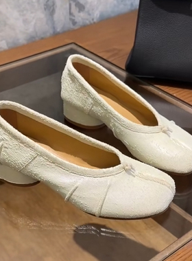 2026春季新款分趾芭蕾鞋女浅口一脚蹬爆裂纹银色浅米色猪蹄单鞋女