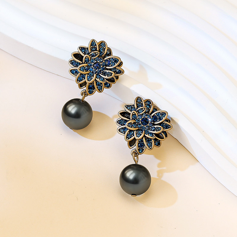 复古宫廷风灰色珍珠耳环女轻奢马面裙蓝色花朵耳坠气质向日葵耳饰,饰品/流行首饰/时尚饰品新,耳环,淘宝优惠券,粉丝福利购,淘宝优惠卷