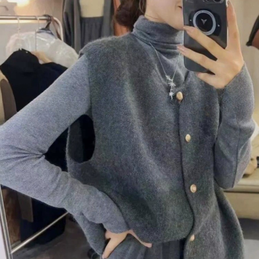 (好质量)马甲搭配针织上衣