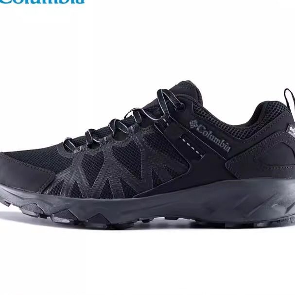 哥伦比亚户外轻盈防水登山徒步鞋