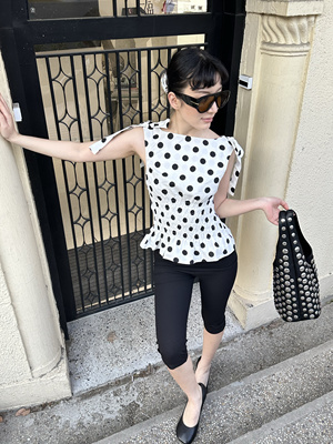 VACANCES 25夏季新款波点系带法式露肩上衣高级感收腰显瘦