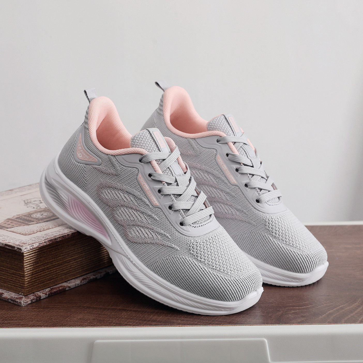 春秋新款老北京布鞋女飞织网面单鞋运动休闲鞋透气跑步妈妈健步鞋,女鞋,健步鞋,淘宝优惠券,粉丝福利购,淘宝优惠卷