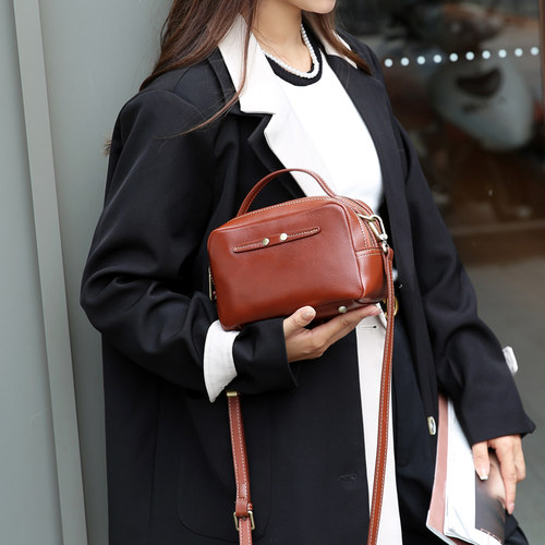 新款真皮双拉链单肩斜挎小方包女