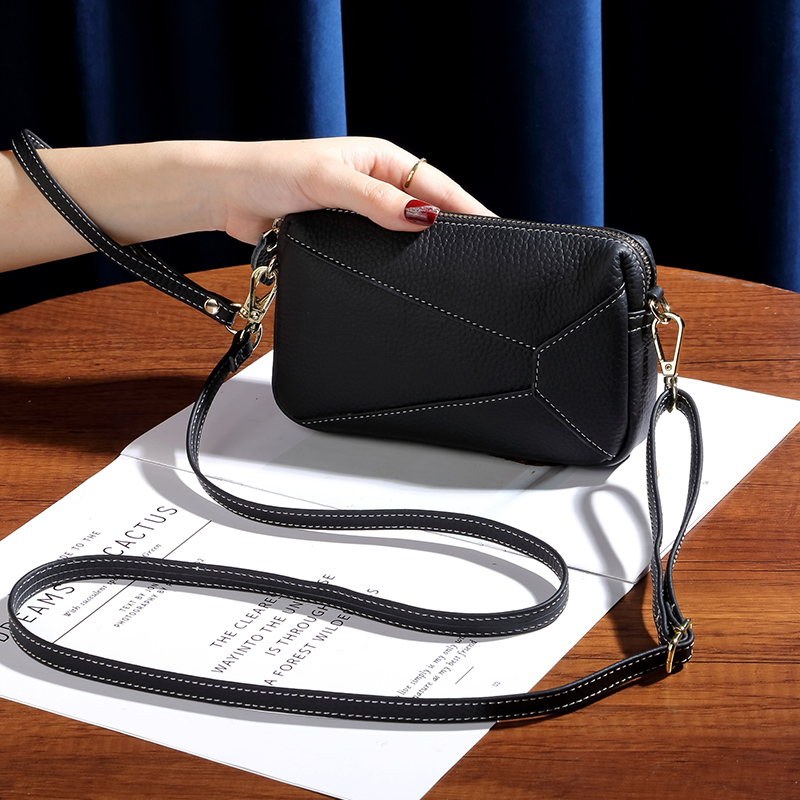 时尚新款真皮手拿包单肩斜挎小包