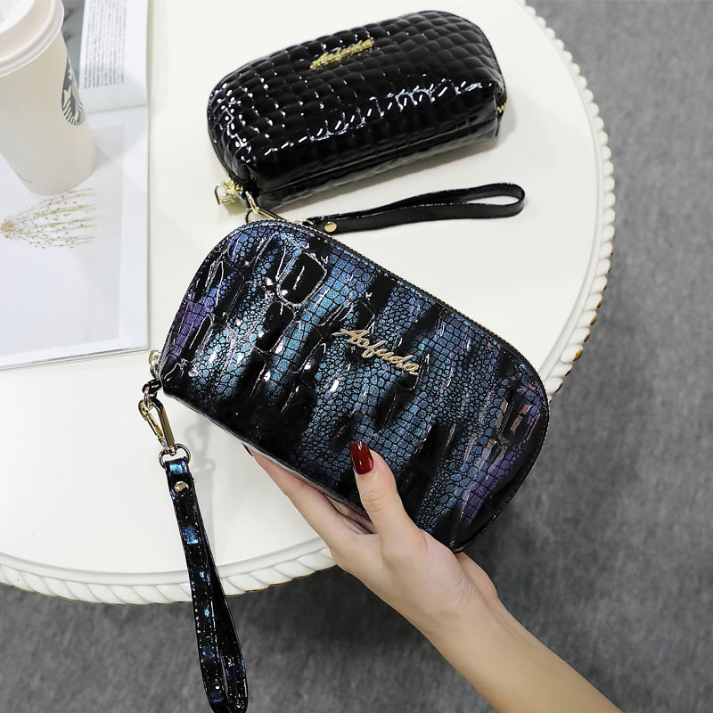 真皮手包女2020新款大容量牛皮手拎零钱包包贝壳手拿包气质手机包