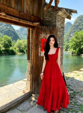 一颗甜桃yikett炽热花集掐腰显瘦连身裙夏季绝美吊带连衣裙女