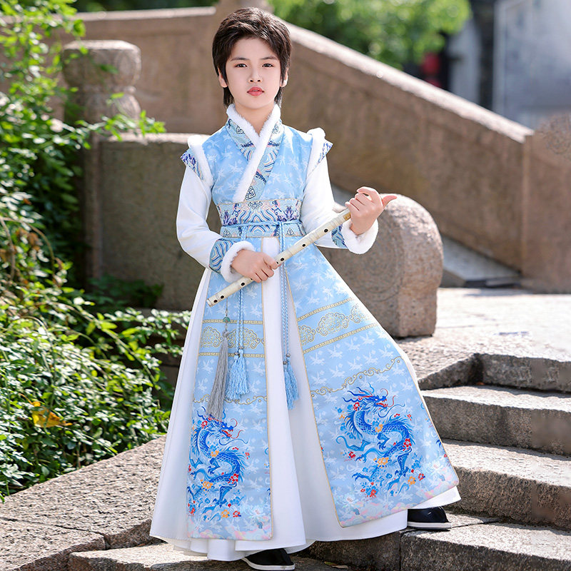 男童秋冬国风汉服2026新款小少爷古风帅气唐装儿童加绒拜年服古装