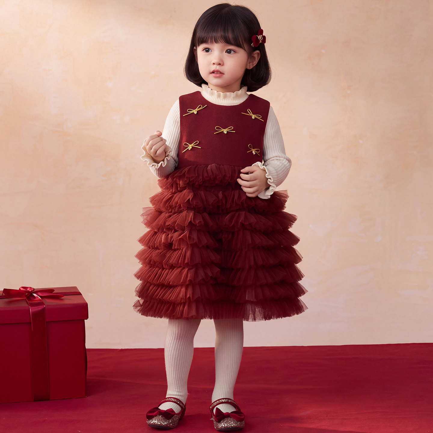 女童连衣裙秋冬2026新款儿童生日公主裙女宝宝新年拜年蓬蓬蛋糕裙