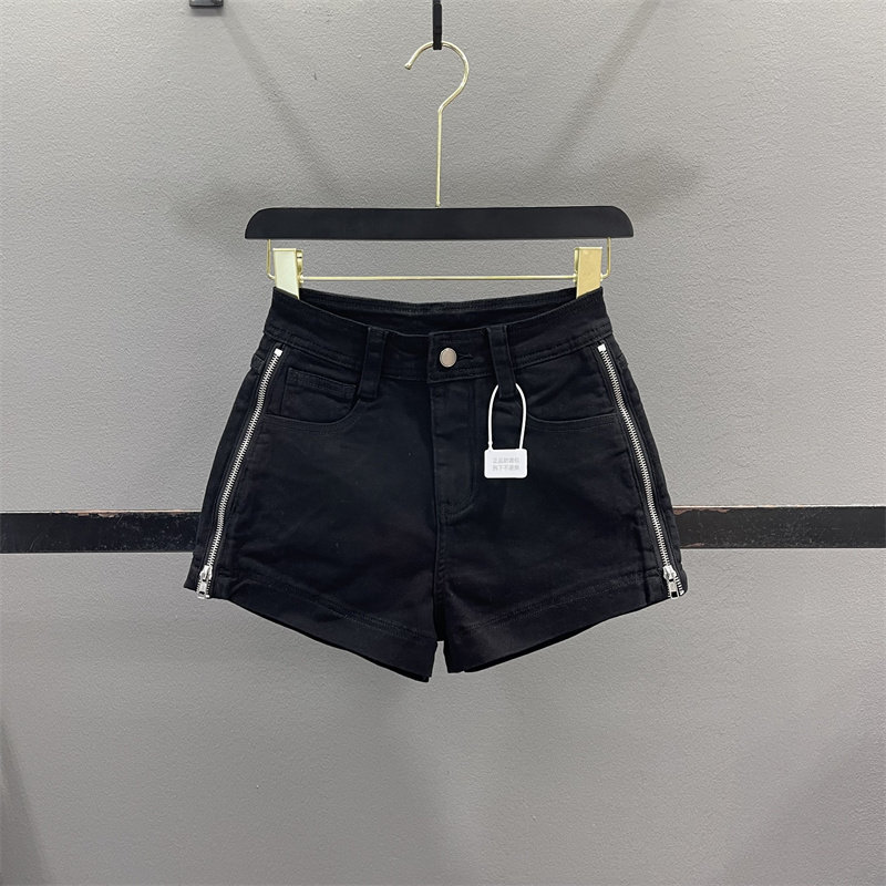 黑色高腰侧拉链牛仔短裤女2026夏季新款修身显瘦辣妹A字阔腿热裤